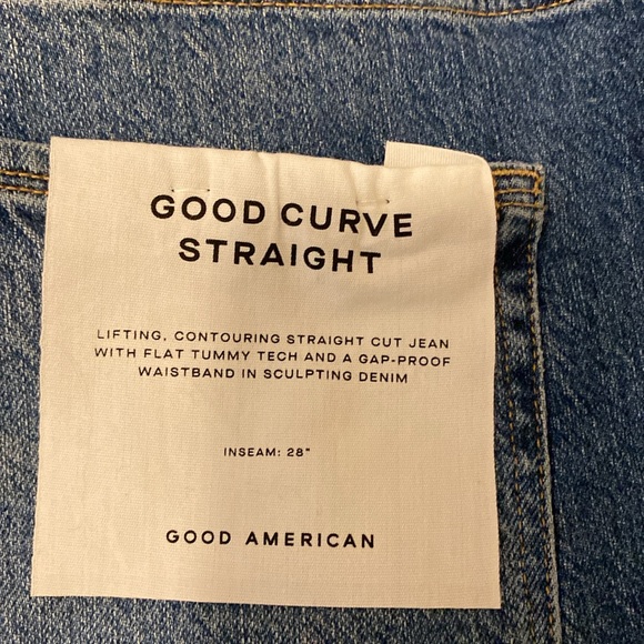 Good American NWT jeans. Size 12 or 31 waist; length 28 - Picture 3 of 3